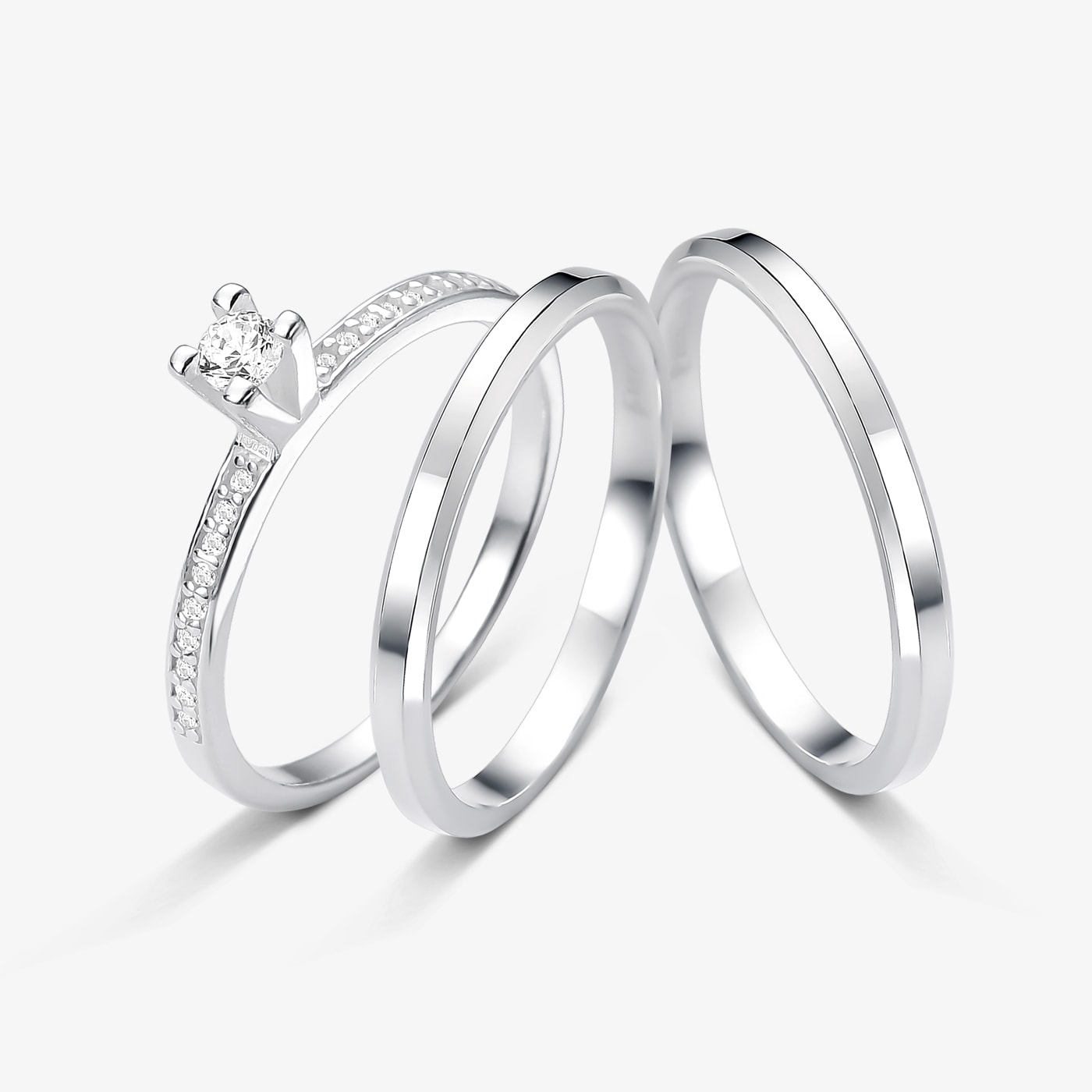 Alianças em prata, delicadas, modernas, cravejada, com pedra, compromisso, pode ser em prata fina ou mais bold 